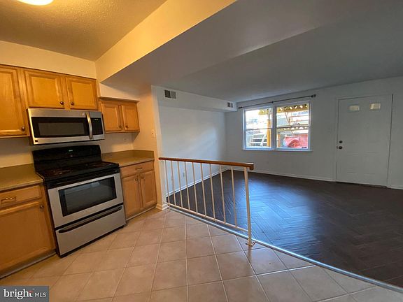 3rd image of 66 N Bedford St #66A