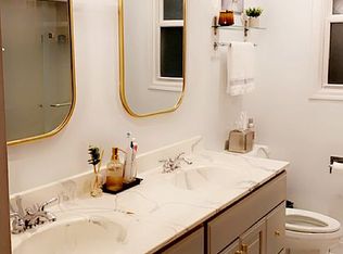 7020 Foster Pl, Downers Grove, IL 60516