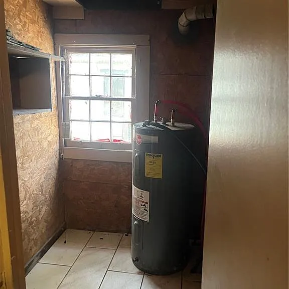 811 Gorgas St — Photo 11