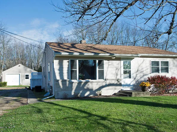 2631 Corlot St, Kalamazoo, MI 49004