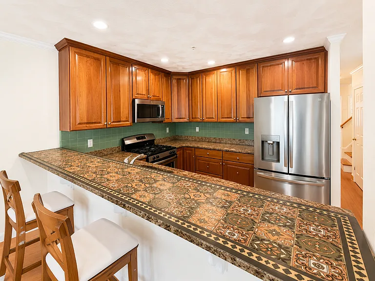360A Charles St #1 — Photo 4
