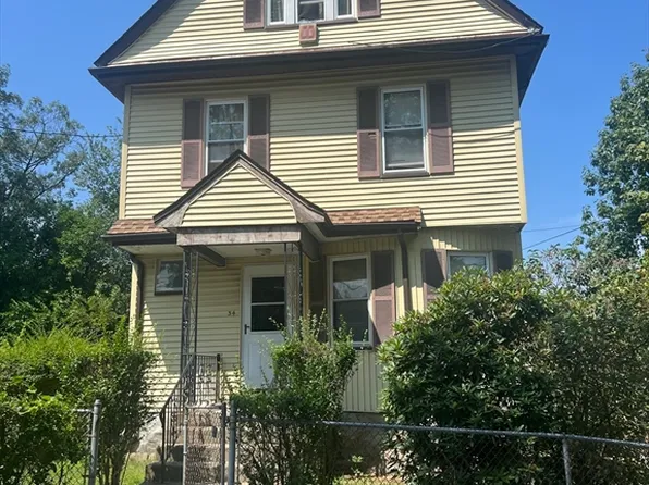 34 Ridlon Rd, Hyde Park, MA 02136