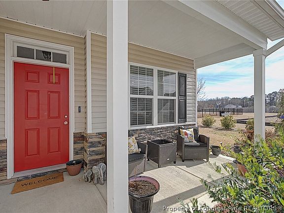 3rd image of 347 Croft Dr
