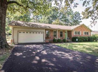 211 Springwell Ln, Paducah, KY 42001