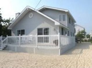 56 13th St W, Avalon, NJ 08202