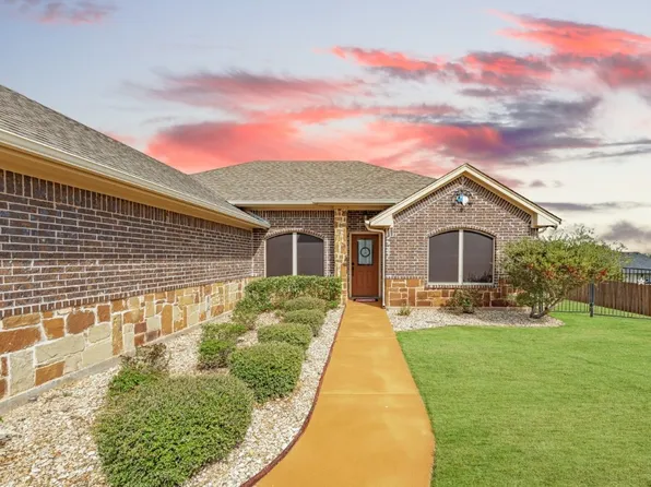 4001 Marana Dr, Granbury, TX 76048