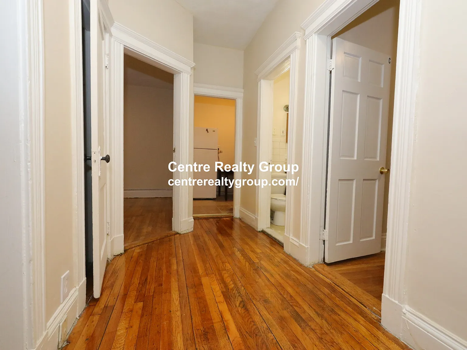 Glenville Ave — Photo 1