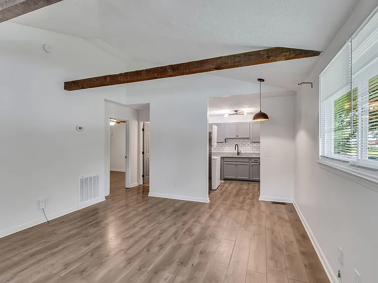 2601 Morganmeade Dr — Photo 7