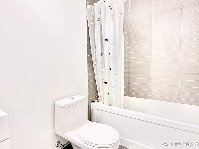 10 Rouge Valley Dr W #1104 — Photo 7