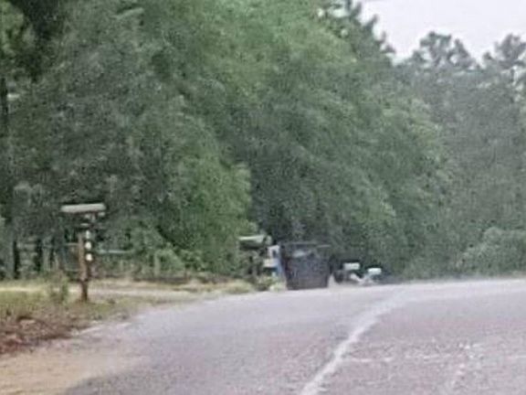 Exterior Neighborhood (street photo)