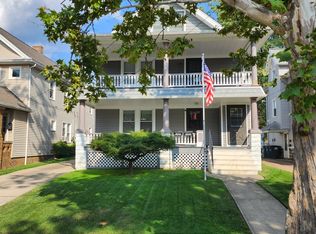 1479 Wayne Ave, Lakewood, OH 44107