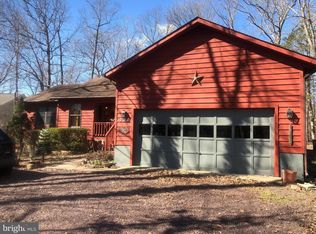 221 Fairfax Ln, Locust Grove, VA 22508