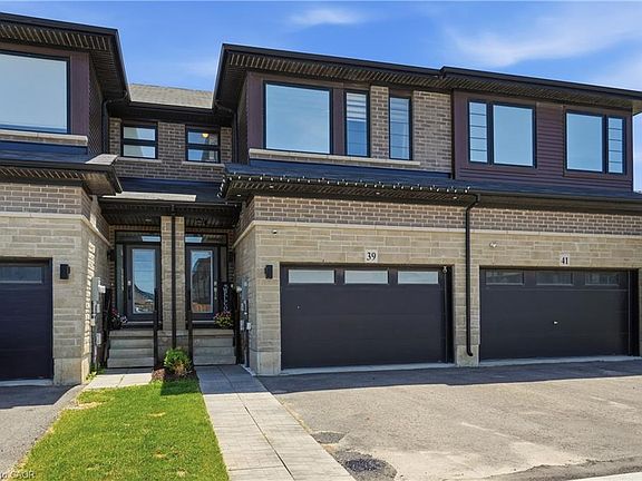 2nd image of 39 Bellhouse Ave