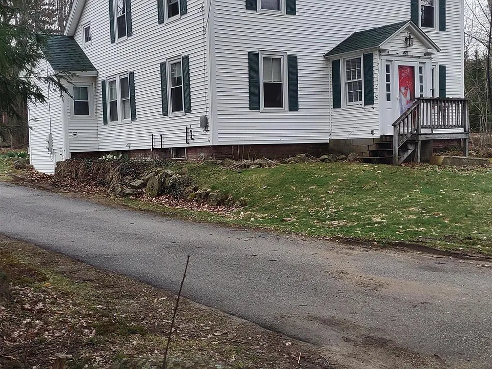 26 Pleasant St