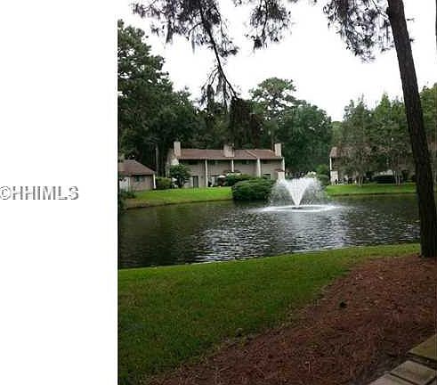 3rd image of 96 Mathews Dr APT 4