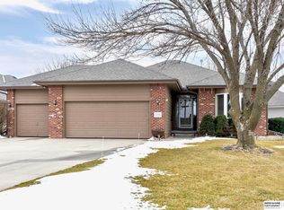 13495 Fowler Ave, Omaha, NE 68164