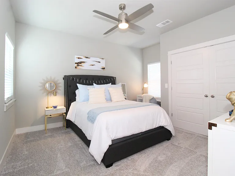 2047 S Florida Way — Photo 18