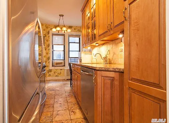 Sold by Century 21 American Homes | media 4
