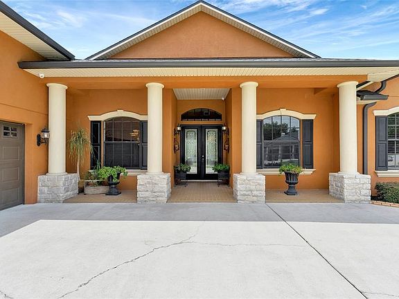 4th image of 809 Citrus Wood Ln