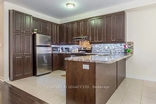 69 Lorenzo Cir — Photo 1