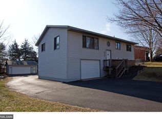 218 9th St, Jordan, MN 55352