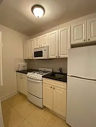 Rented by CitySites Real Estate Group