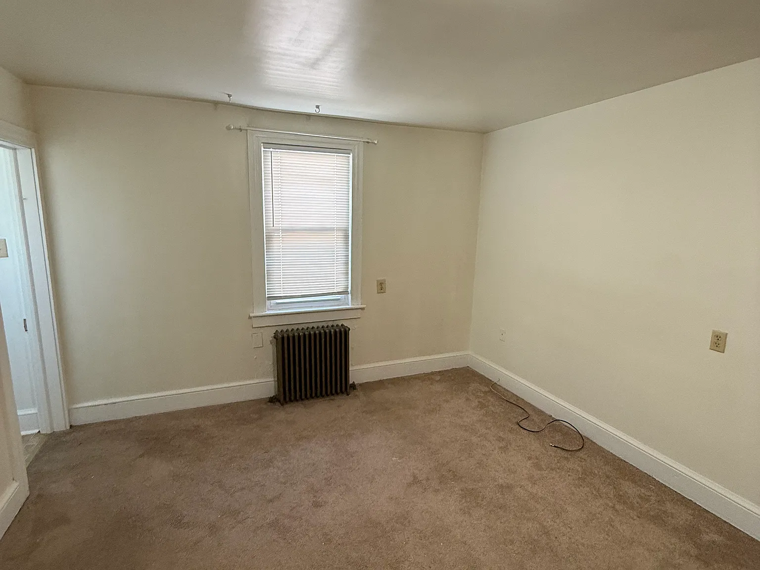 1 bed, $950 — Photo 2
