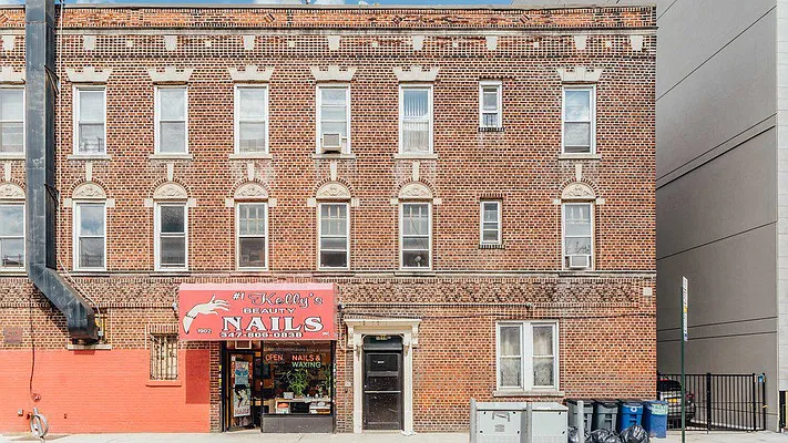 Rented by Nooklyn NYC LLC | media 9