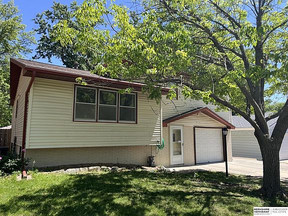 2nd image of 5230 S 51st St