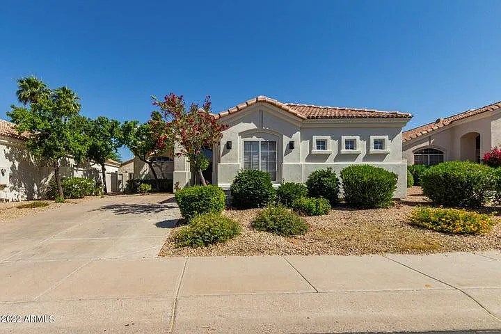 11838 E Carol Ave — Photo 1
