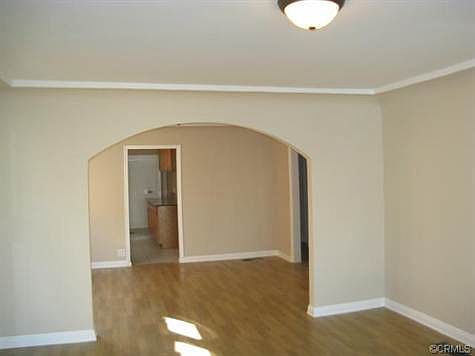 5th image of 6625 Arlington Ave