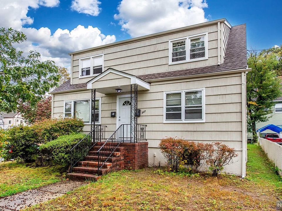 1st image of 225-227 Montclair Ave