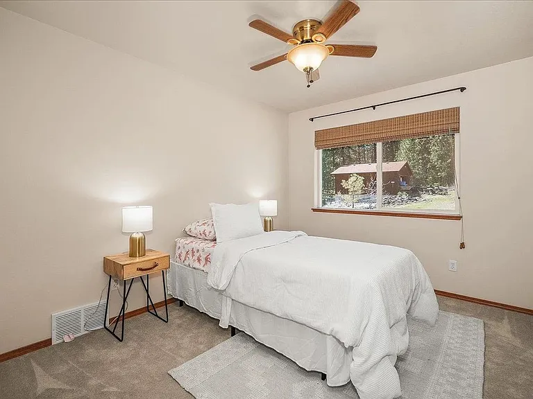 7175 S Cedar Rd — Photo 31