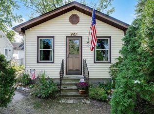 401 Stillwater Rd, Willernie, MN 55090