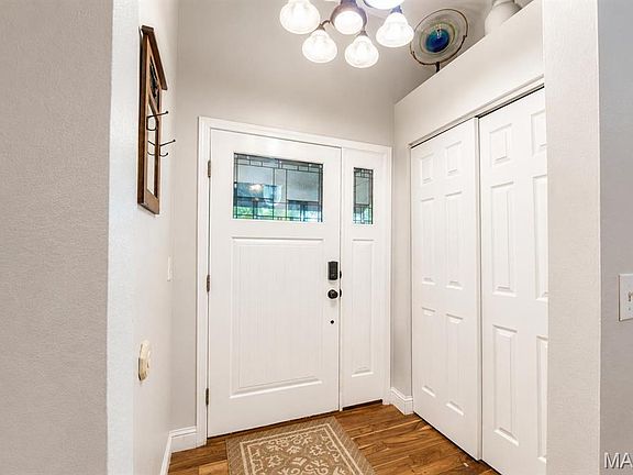 2nd image of 326 Deepwater Cir