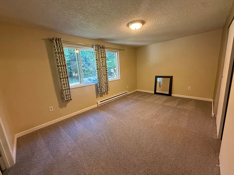 4460 Fir Dr NE — Photo 11