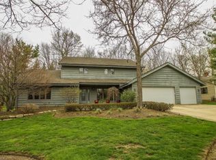 26501 Bernwood Rd, Beachwood, OH 44122