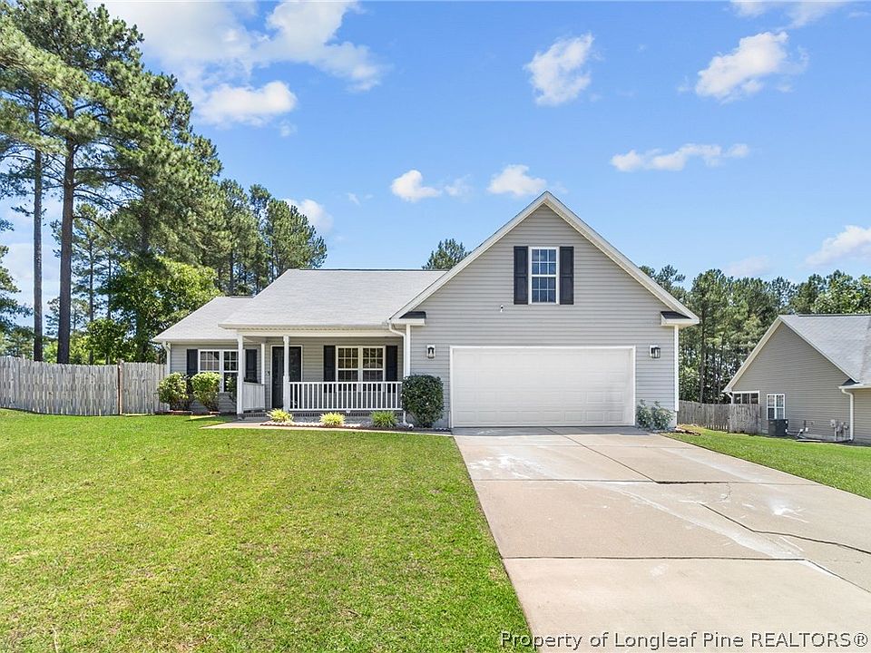 1st image of 135 Sierra Ct