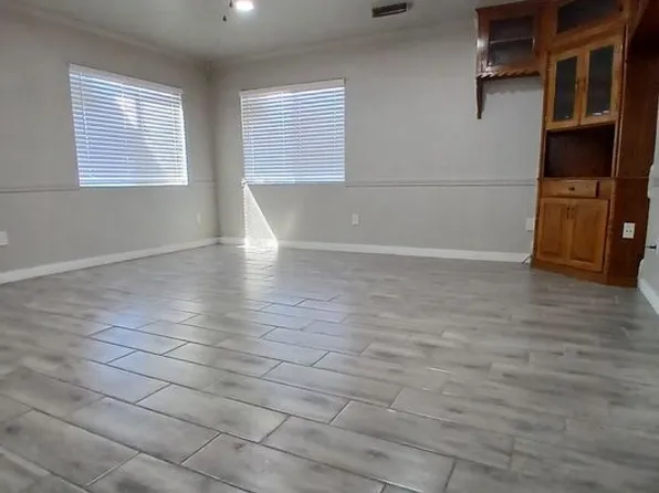 141 N 5th St #1, Brawley, CA 92227