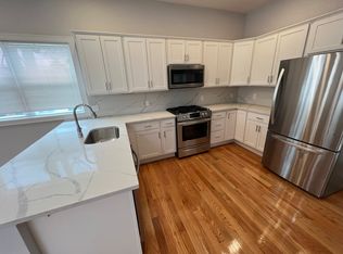 126 Cross St #8, Somerville, MA 02145