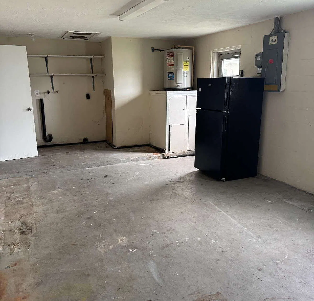 3 bed, 2.0 bath, $1,600 — Photo 4