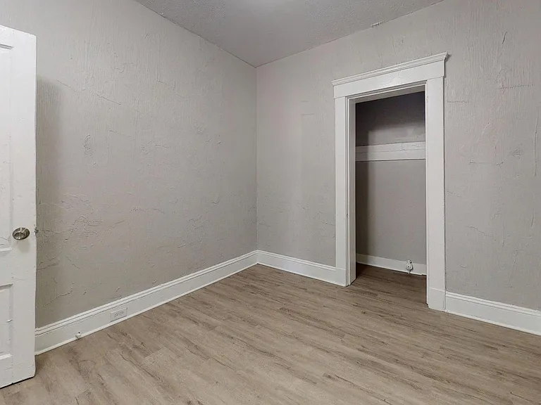 8111 Madison Ave — Photo 40