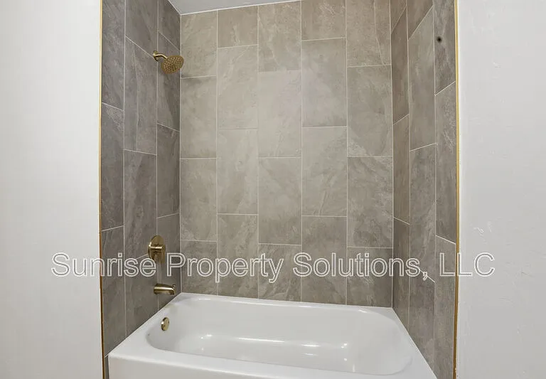 644 Hunters Hill Rd — Photo 16