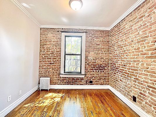 5th image of 320 E 18th St #2