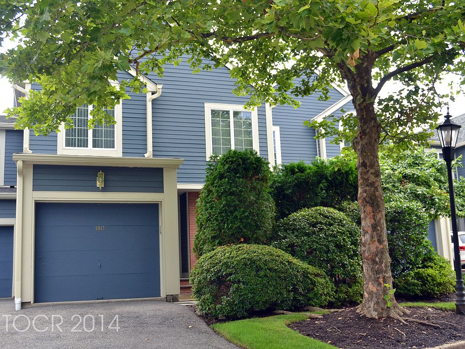 1st image of 180 Surrey Ct