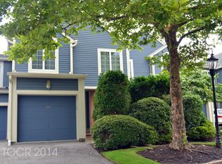 180 Surrey Ct, Ramsey, NJ 07446