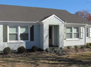 5570 Knob Rd, Nashville, TN 37209