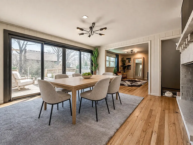8345 Reinhardt St — Photo 36