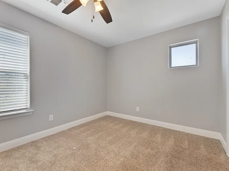 1713 Bronco Rd — Photo 21