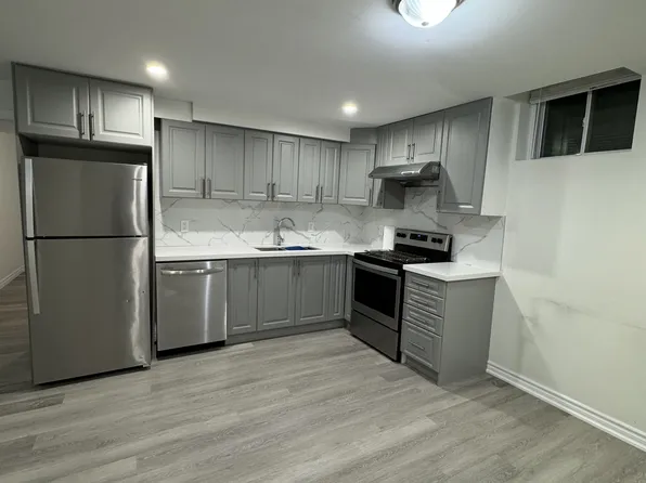 40 Crombie St, Clarington, ON L1C 0T5